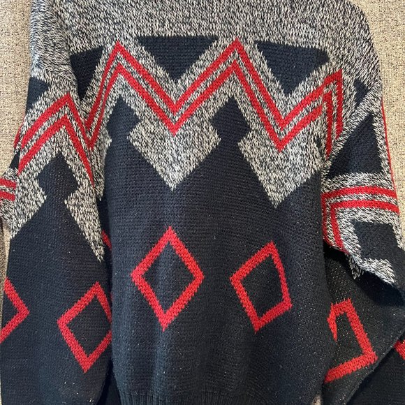 Vintage Gitano Men's Medium Gray Diamond-Pattern Sweater - Picture 2 of 2